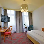 Celler Hof 3* Целле