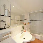 Celler Hof Отель