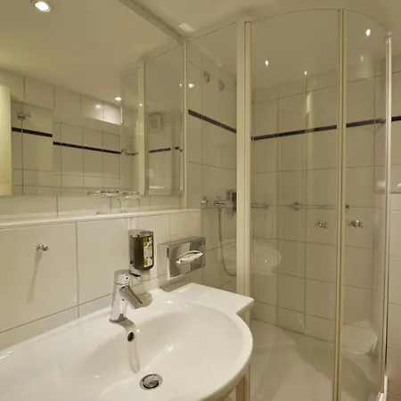 Hotel Celler Hof 3*