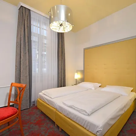 Celler Hof Hotel