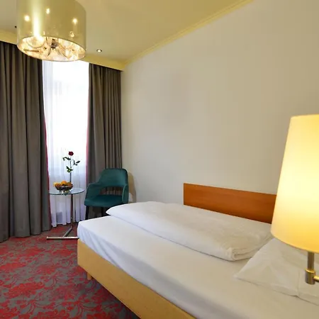 Celler Hof Hotel