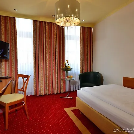 Celler Hof 3*
